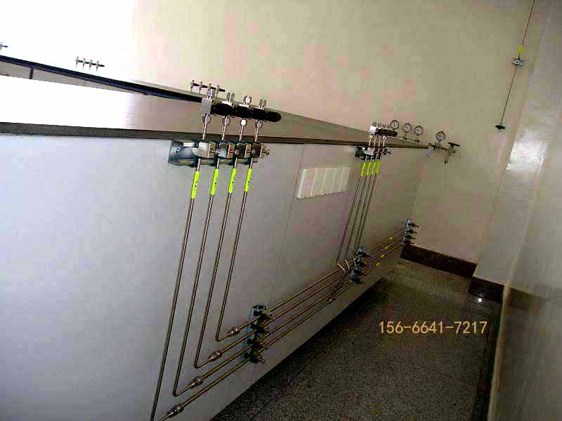 國產氣路閥件圖片